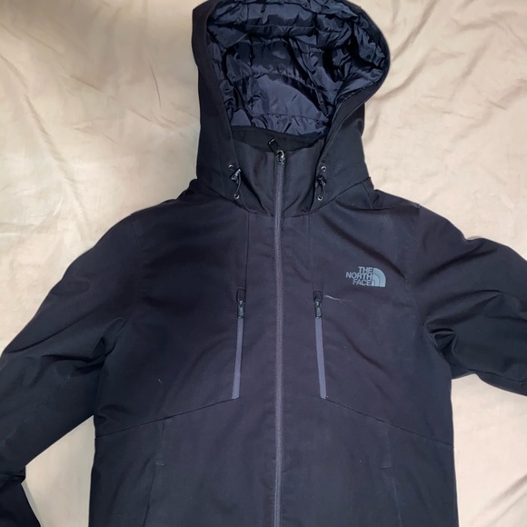 The north face winter jacket - Picture 4 of 4